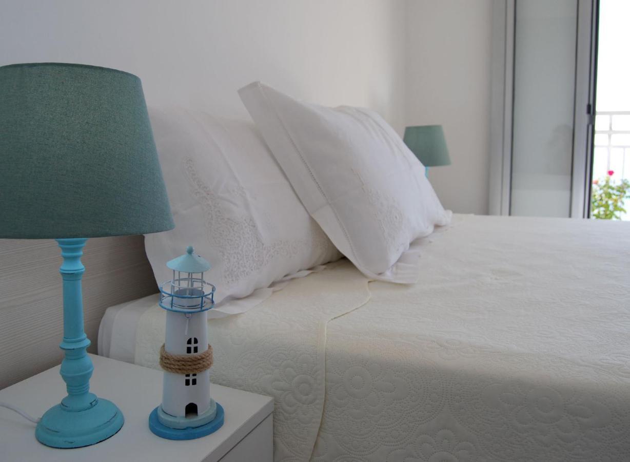 B&B Capo Rizzuto Fronte Mare ภายนอก รูปภาพ